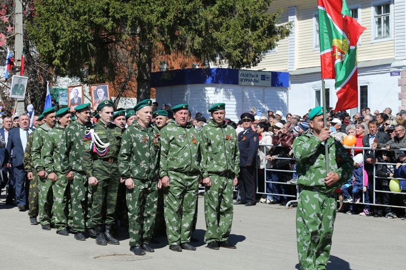 В Мамадыше прошел Парад Победы. ФОТОРЕПОРТАЖ ЧАСТЬ 1