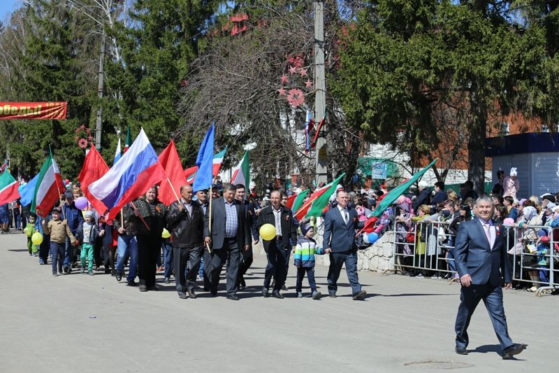 Фоторепортаж 2 часть: Мамадыш отмечает День Победы!