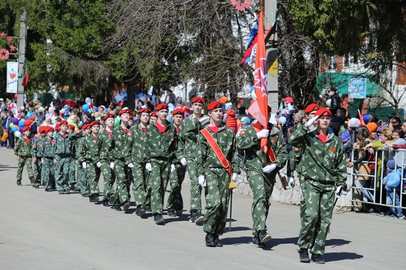 В Мамадыше прошел Парад Победы. ФОТОРЕПОРТАЖ ЧАСТЬ 1