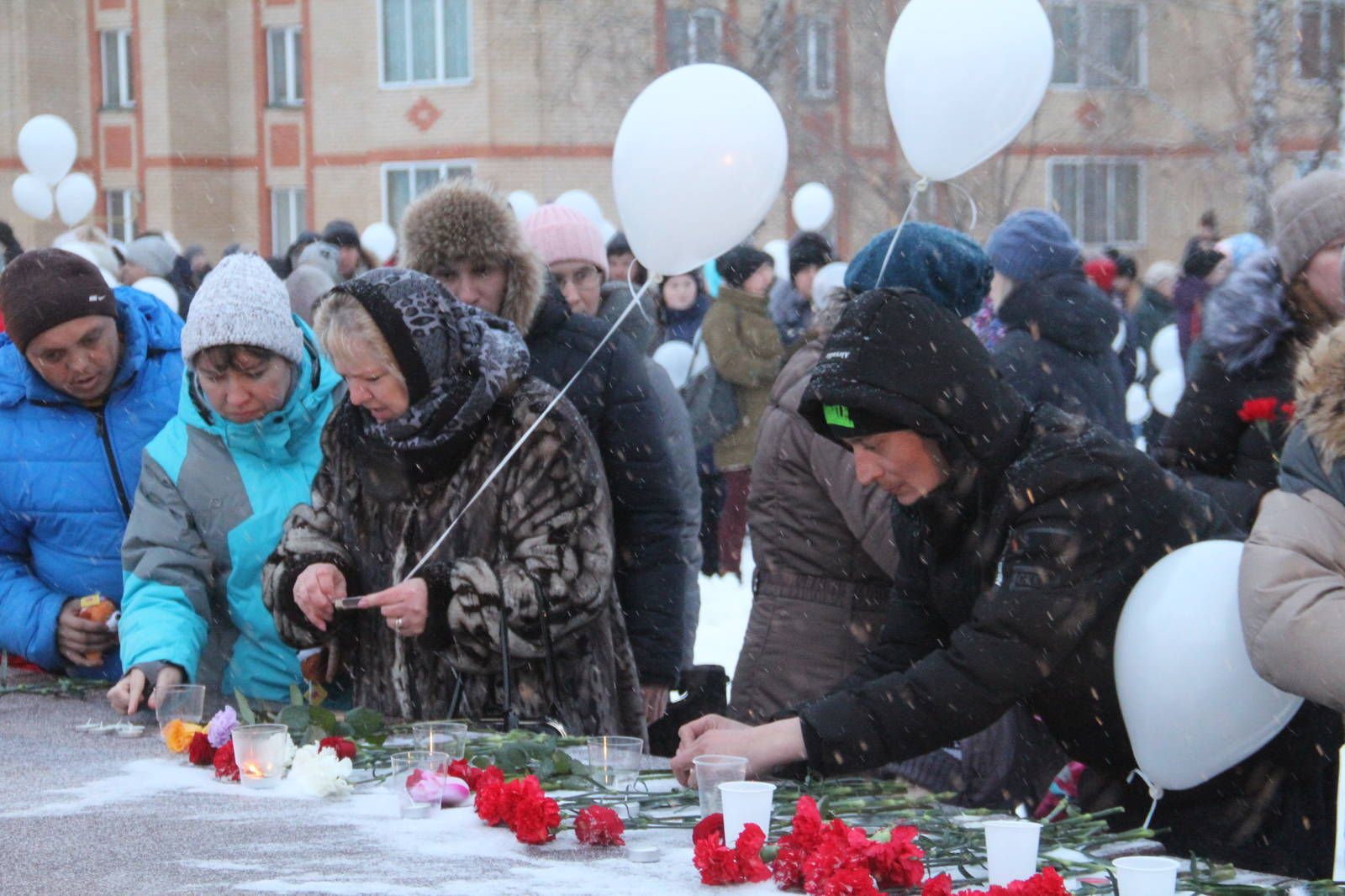 Мамадышцы почтили память погибших в Кемерово