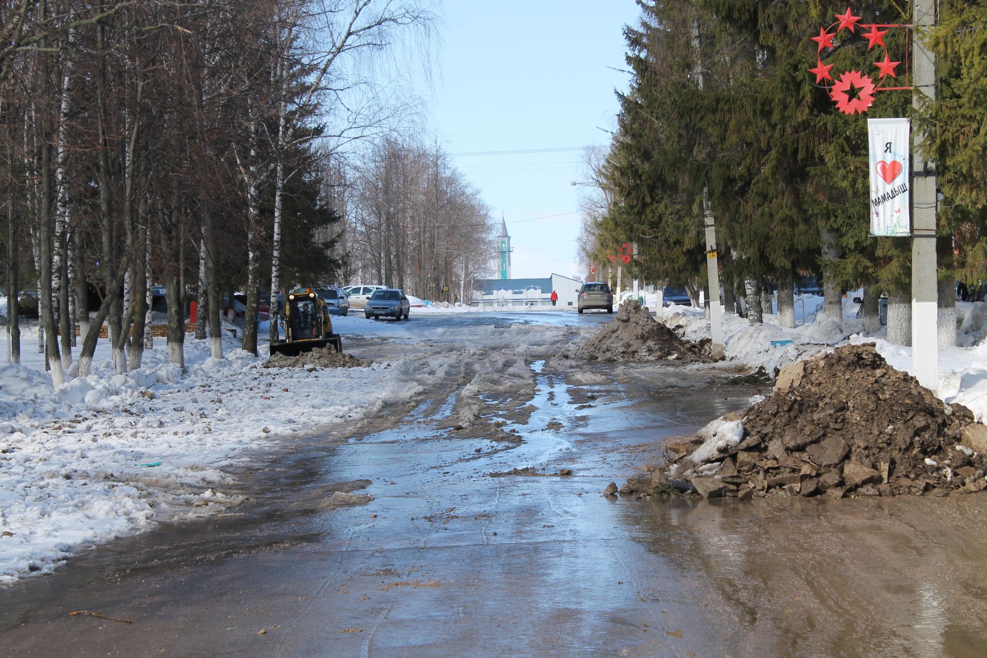 На главной улице Мамадыша начались ремонтные работы