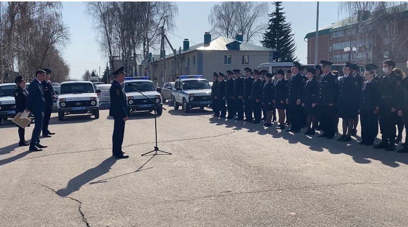 В центре Мамадыша состоялся гарнизонный развод