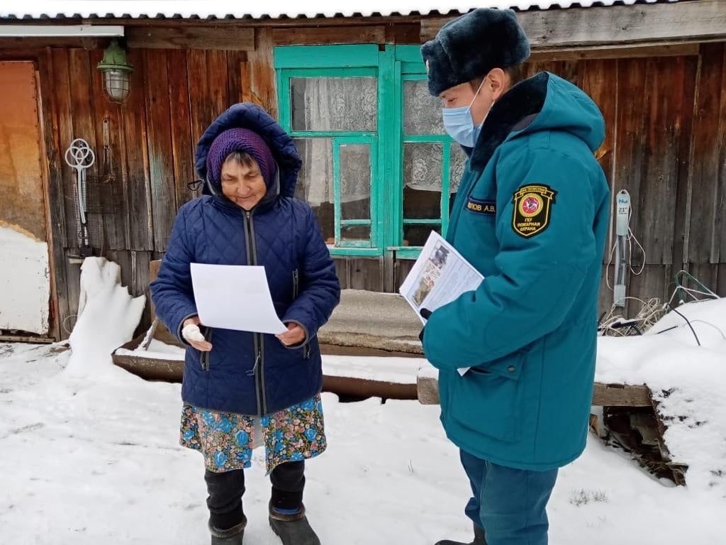 Их главная цель- предупредить людей об опасности, напомнить о мерах  предосторожности