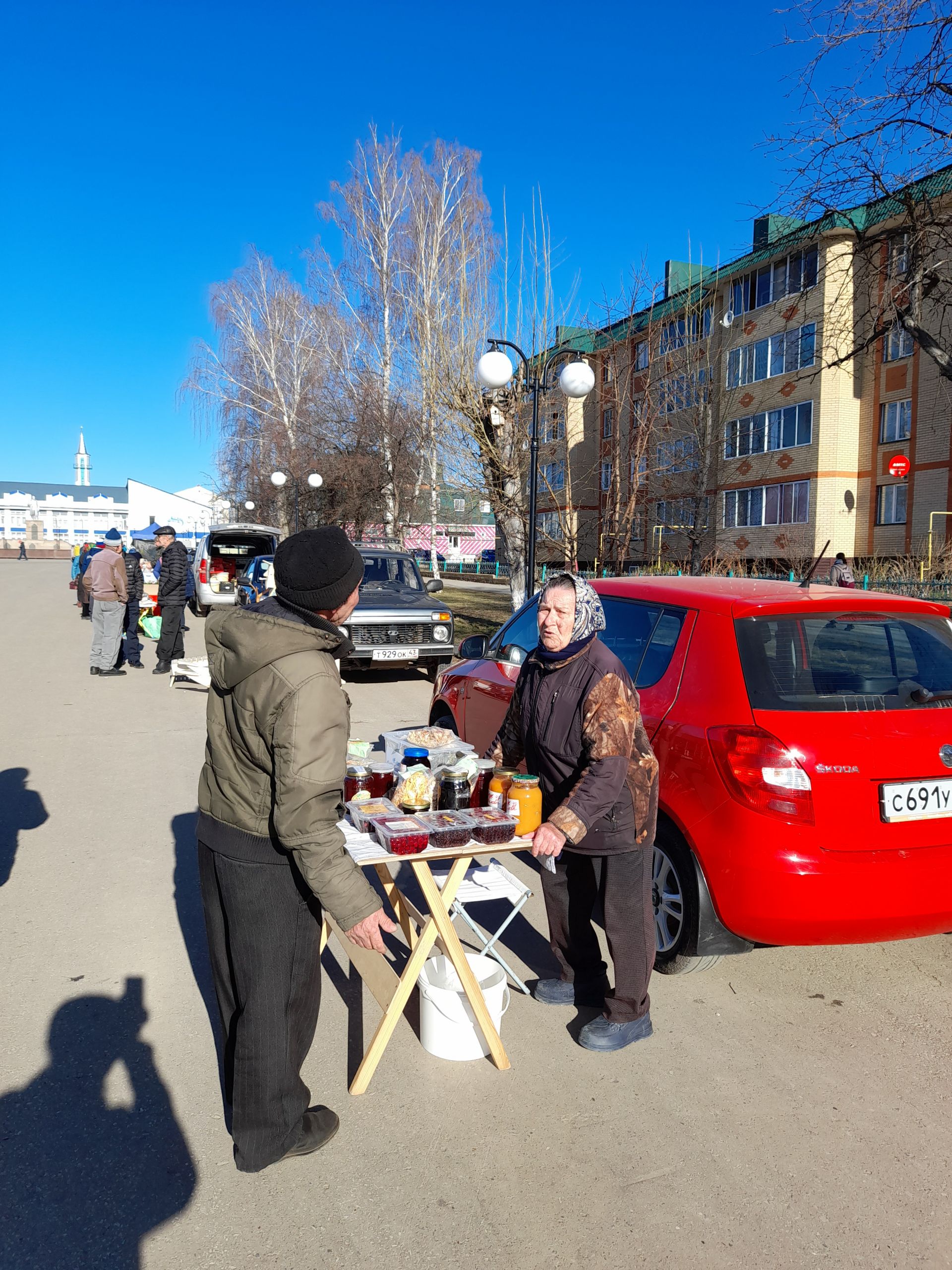 В эти минуты в Мамадыше проходит ярмарка