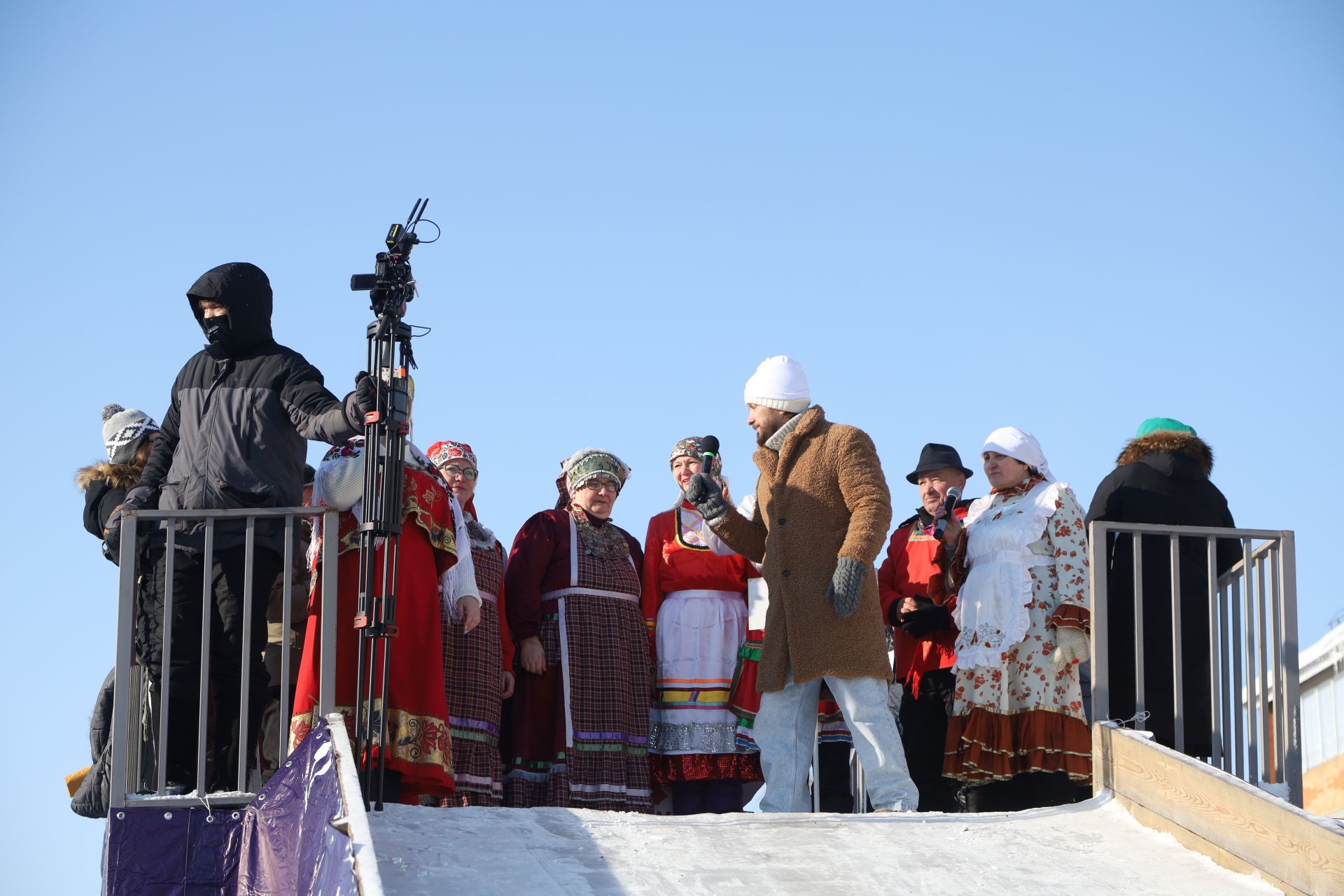 В Мамадыше дан старт фестивалю креативных санок «SunnyФЕСТ»