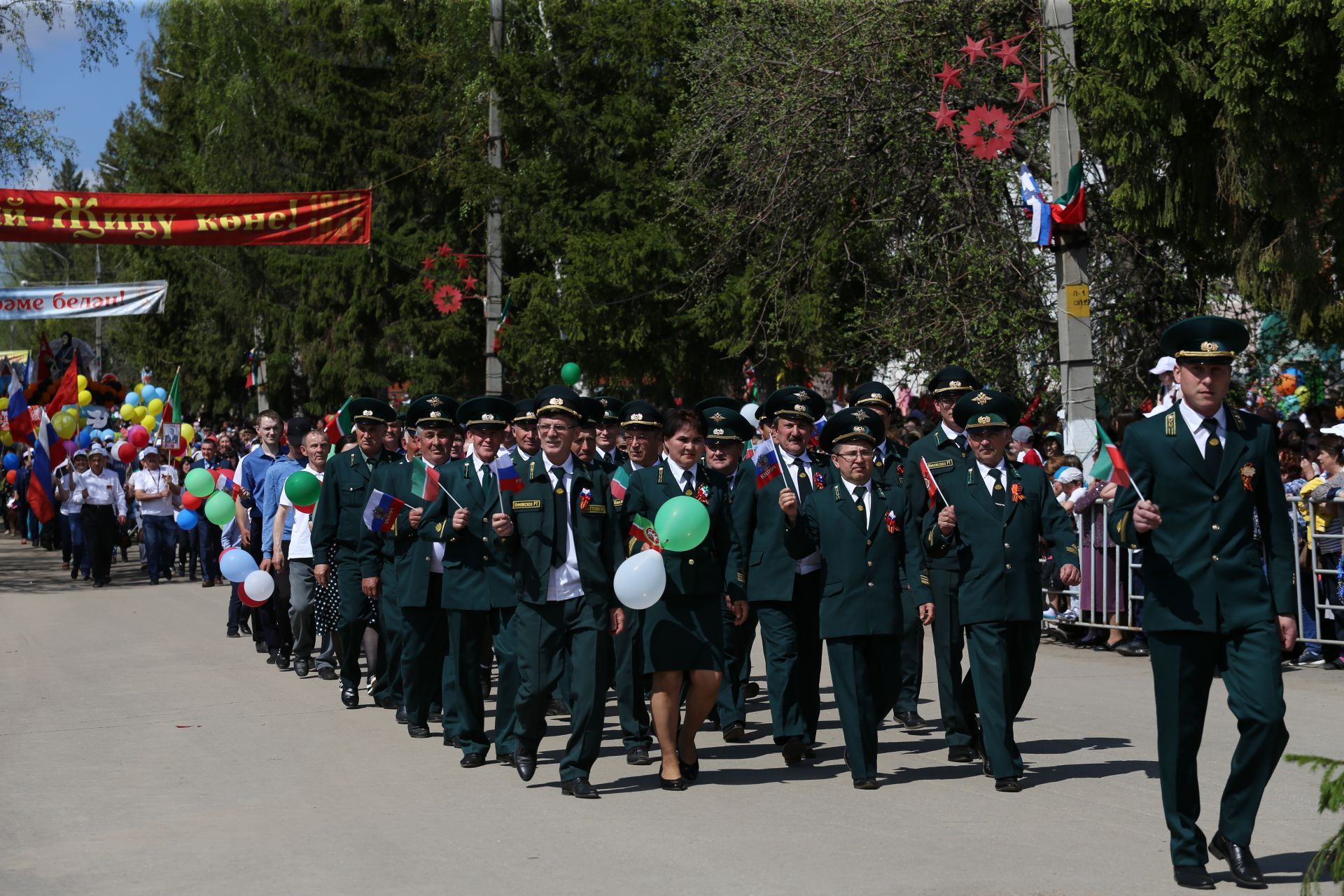 В Мамадыше прошел Парад Победы. ФОТОРЕПОРТАЖ Марш колонн