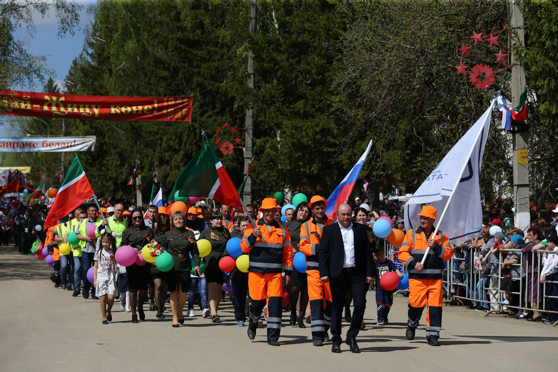 В Мамадыше прошел Парад Победы. ФОТОРЕПОРТАЖ Марш колонн