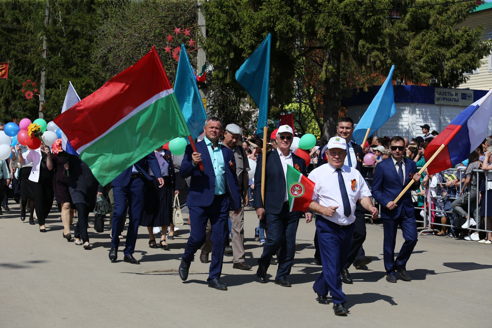 В Мамадыше прошел Парад Победы. ФОТОРЕПОРТАЖ Марш колонн