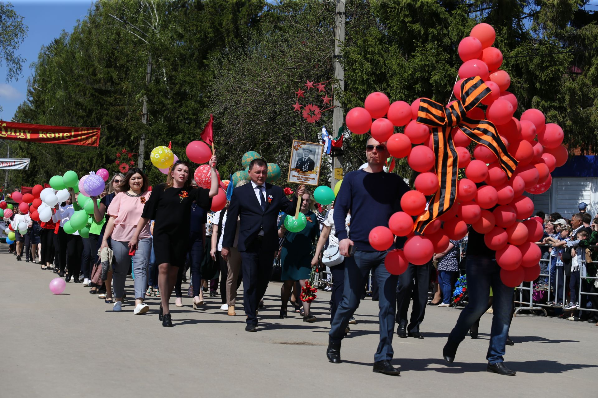 В Мамадыше прошел Парад Победы. ФОТОРЕПОРТАЖ Марш колонн