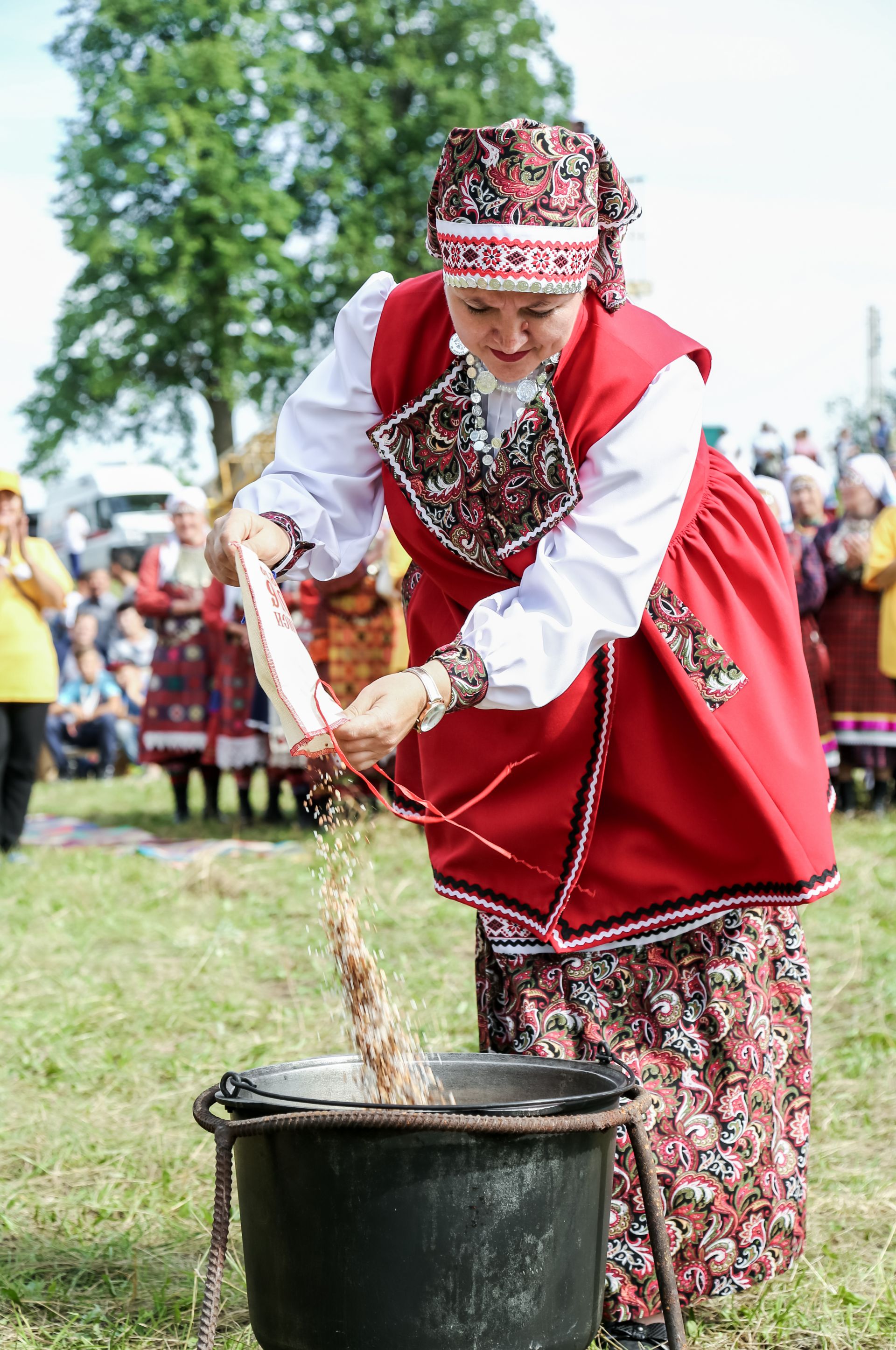 Гырон Быдтон в кадре.