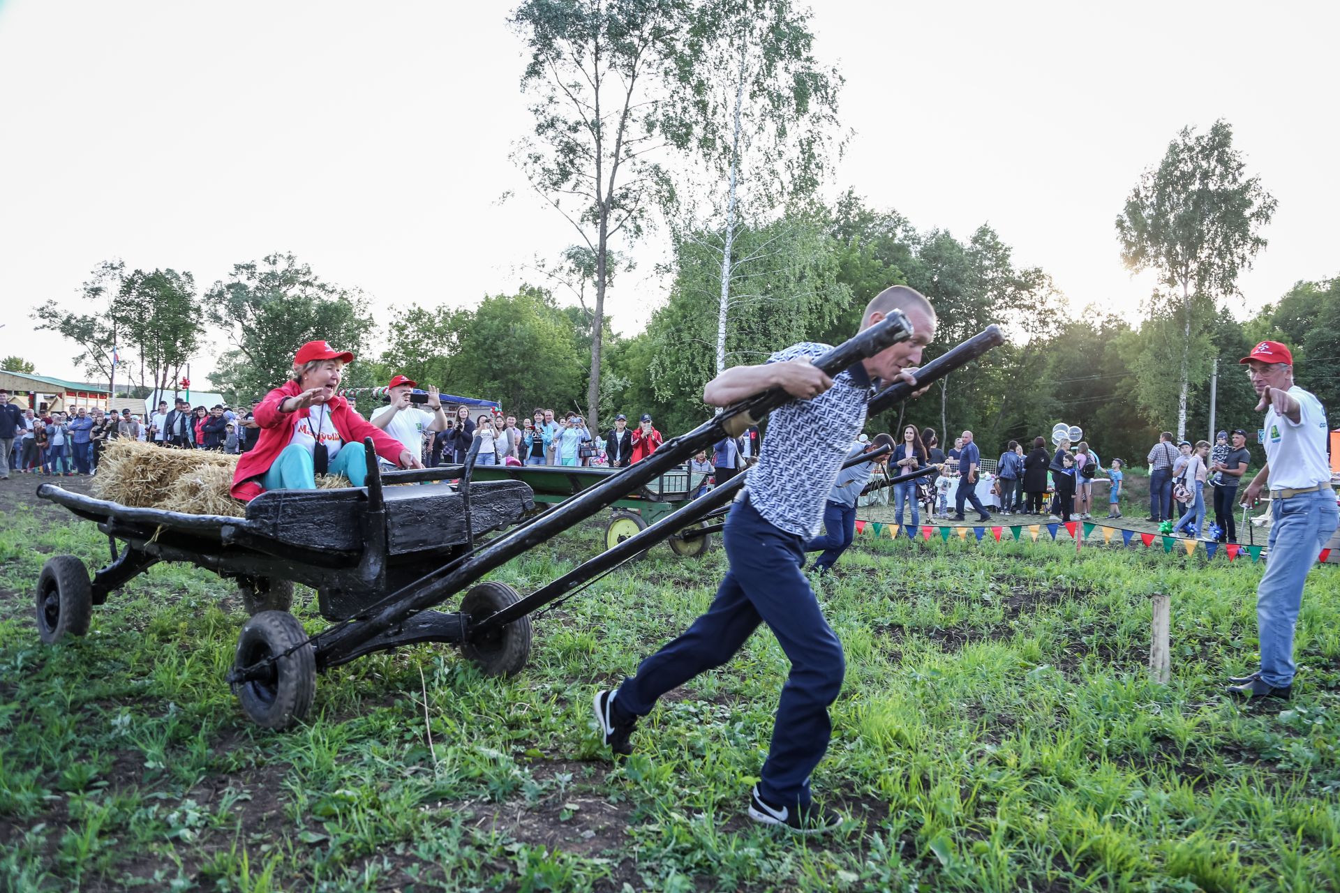 Фоторепортаж с праздника. Часть 2.