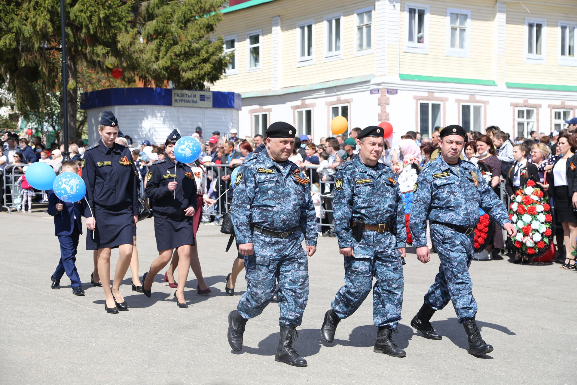 В Мамадыше отпраздновали День Победы: шествие колонн. Часть 2