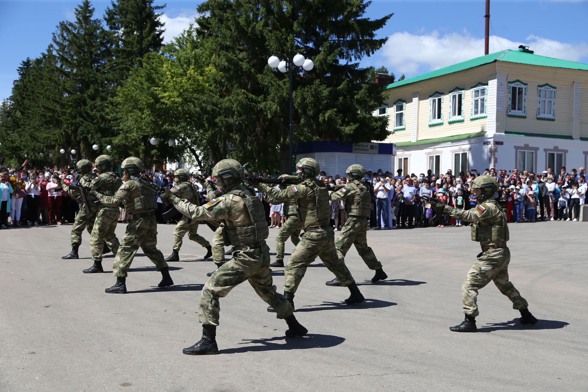 Торжественное открытие бюста военному прокурору Николаю Афанасьеву