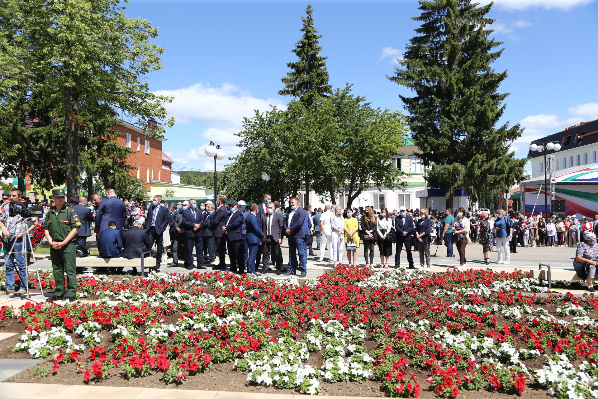 Торжественное открытие бюста военному прокурору Николаю Афанасьеву