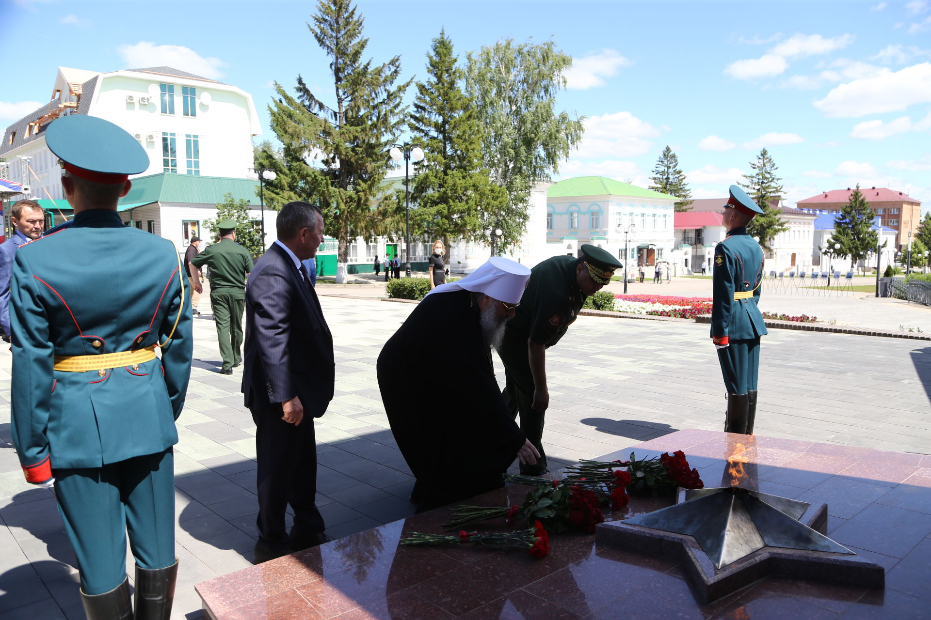 Торжественное открытие бюста военному прокурору Николаю Афанасьеву