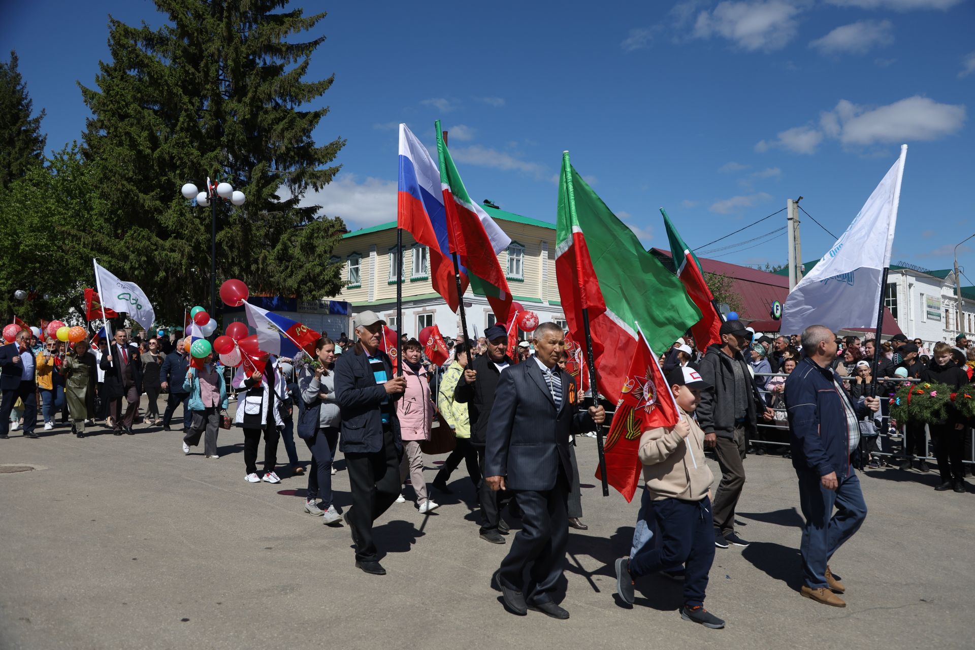 В Мамадыше прошел Парад Победы