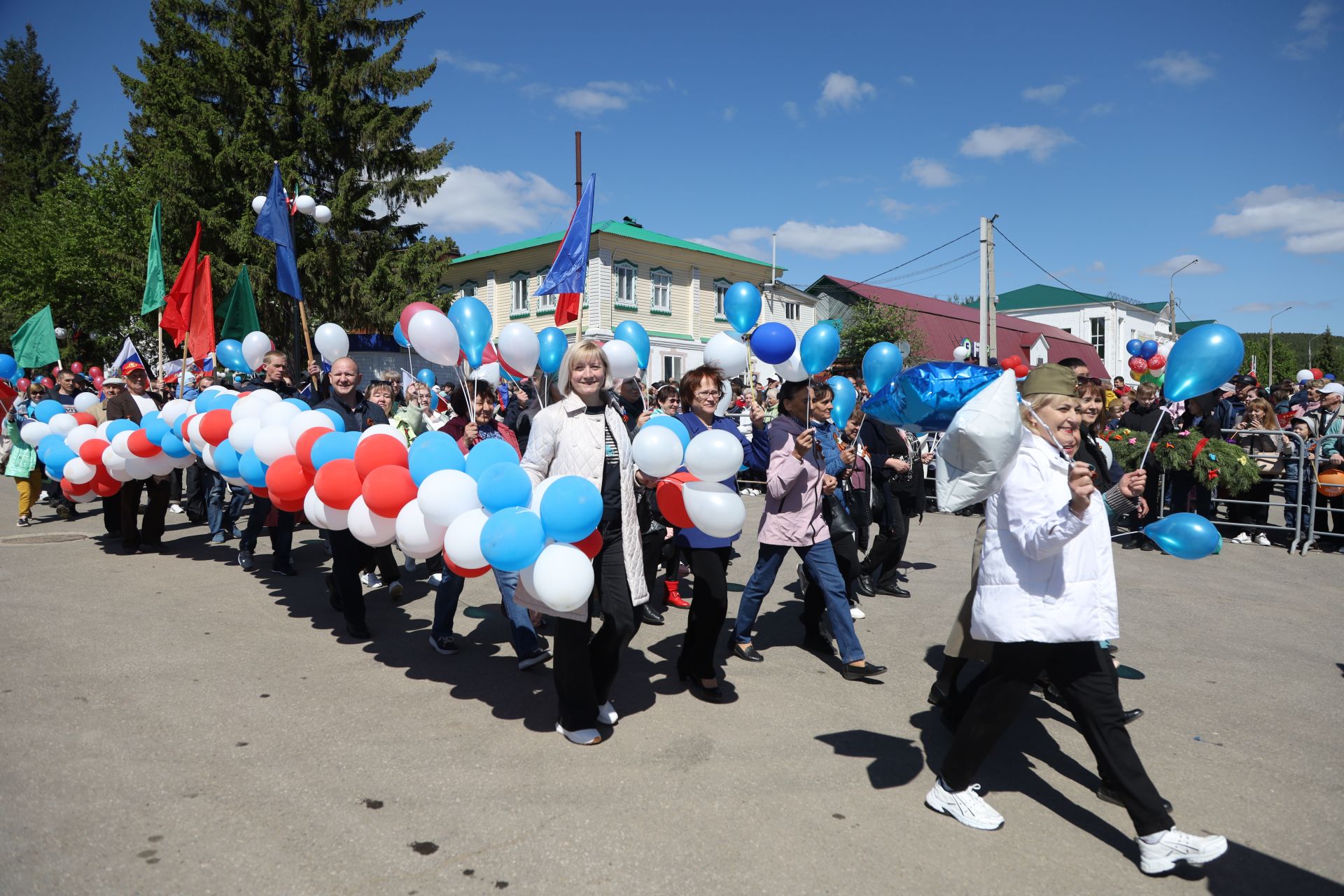 В Мамадыше прошел Парад Победы