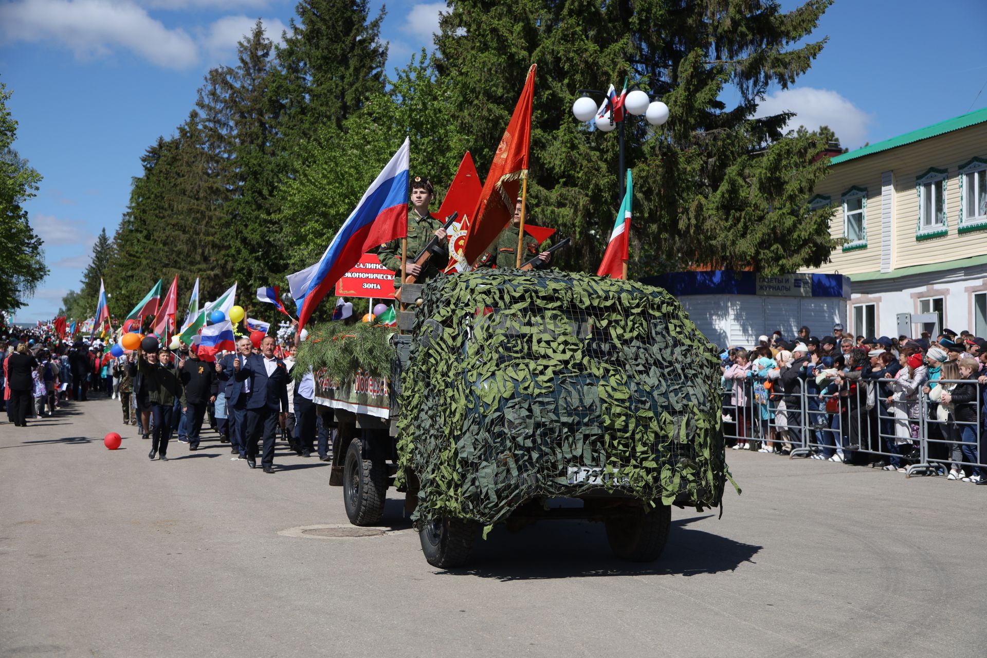 В Мамадыше прошел Парад Победы