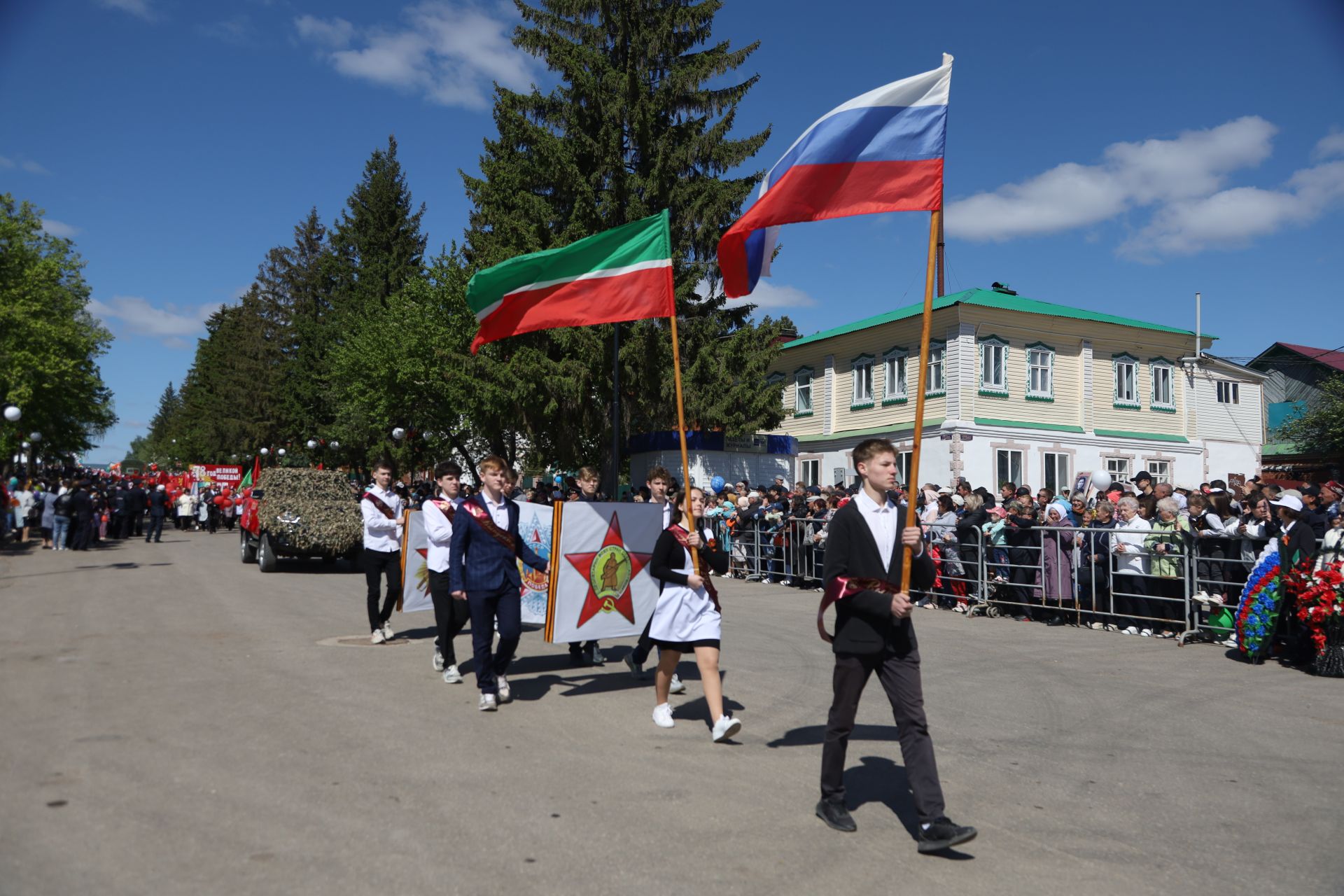 В Мамадыше прошел Парад Победы