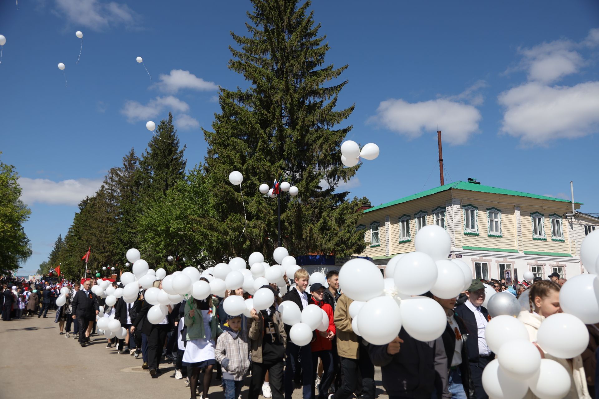 В Мамадыше прошел Парад Победы