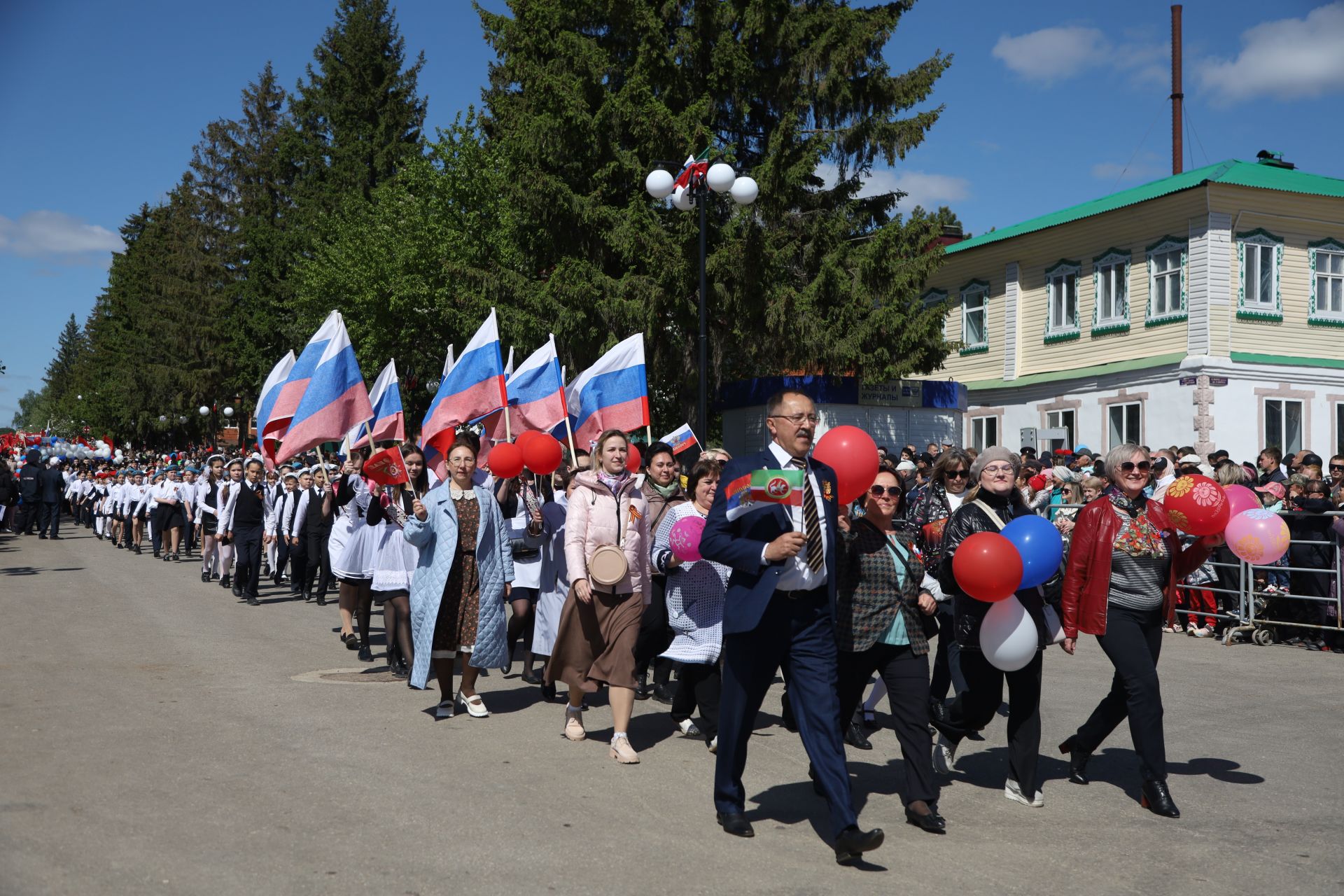 В Мамадыше прошел Парад Победы