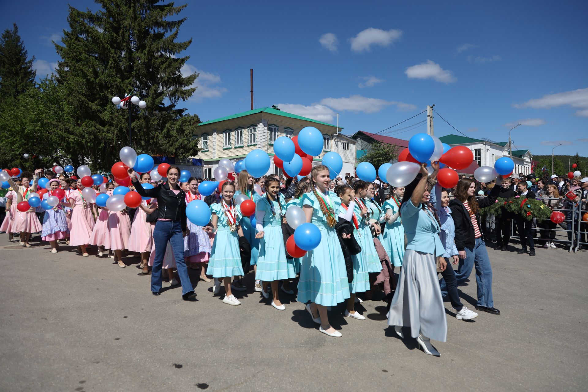 В Мамадыше прошел Парад Победы