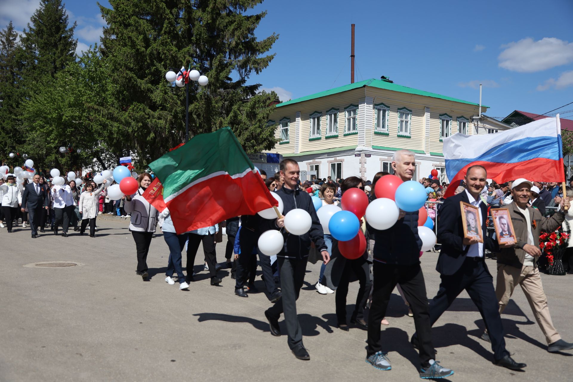 В Мамадыше прошел Парад Победы