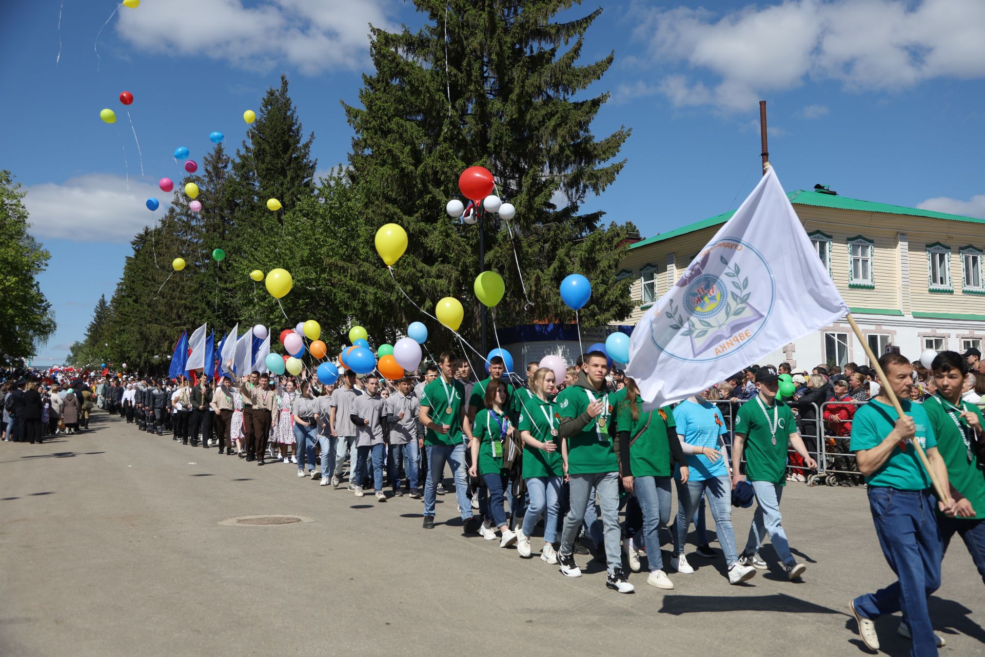 В Мамадыше прошел Парад Победы