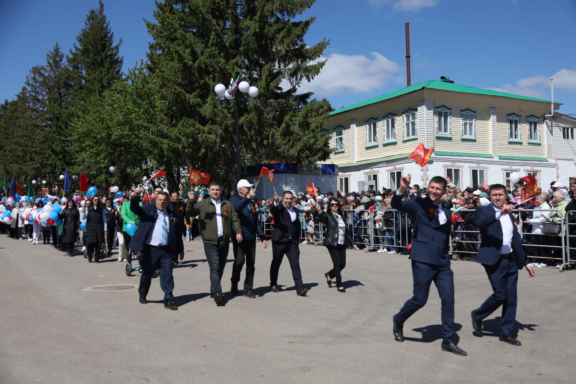 В Мамадыше прошел Парад Победы