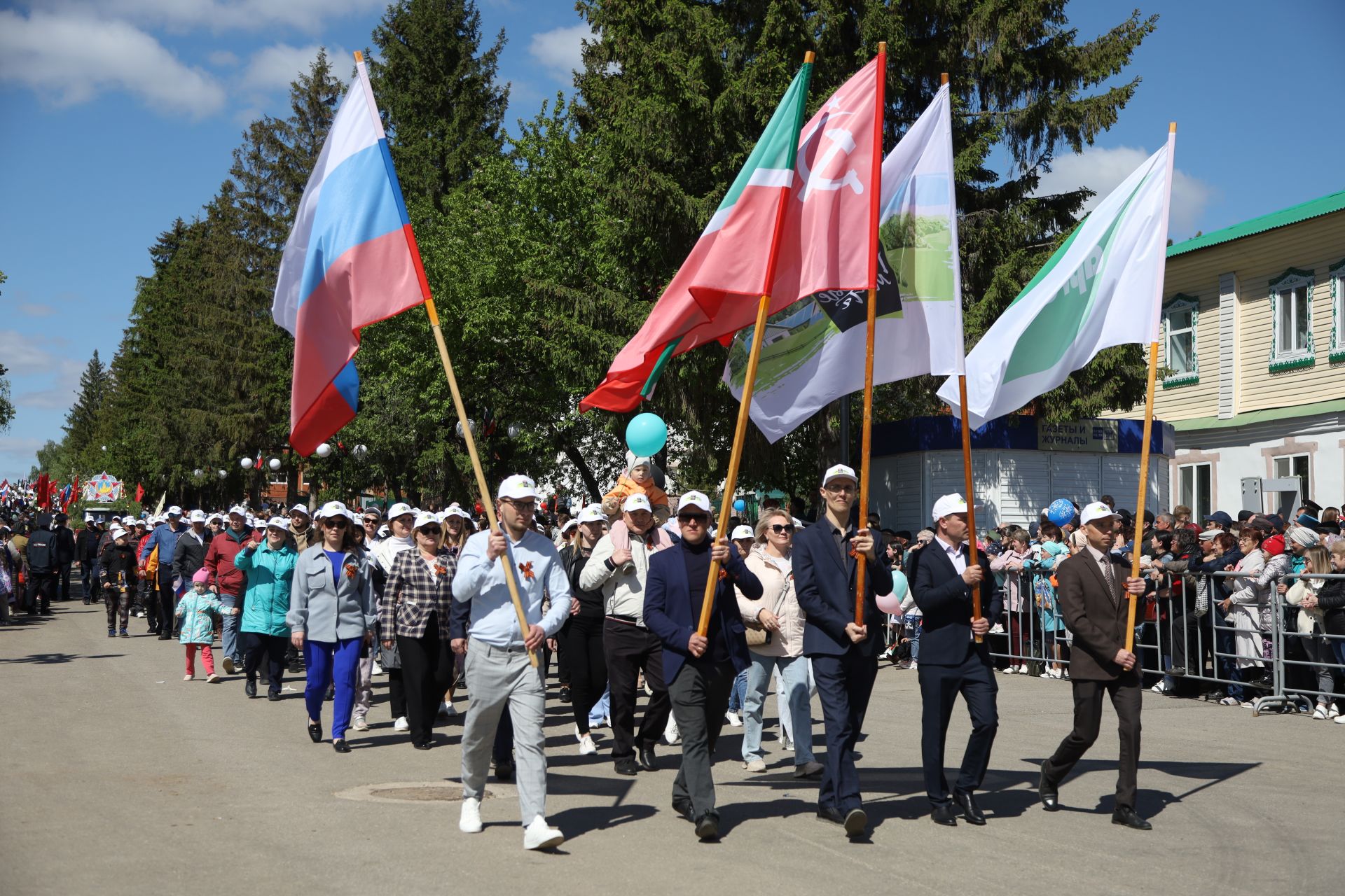 В Мамадыше прошел Парад Победы