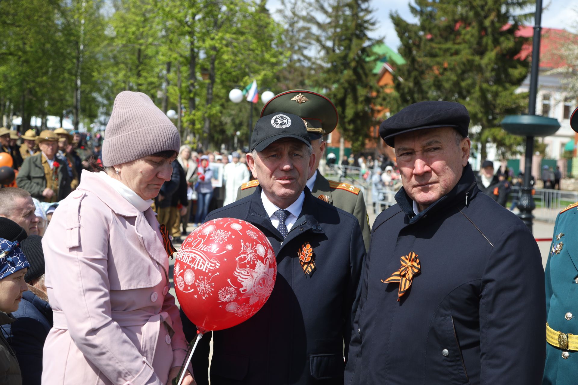 В Мамадыше отпраздновали День Победы-2024: шествие колонн. Часть 2