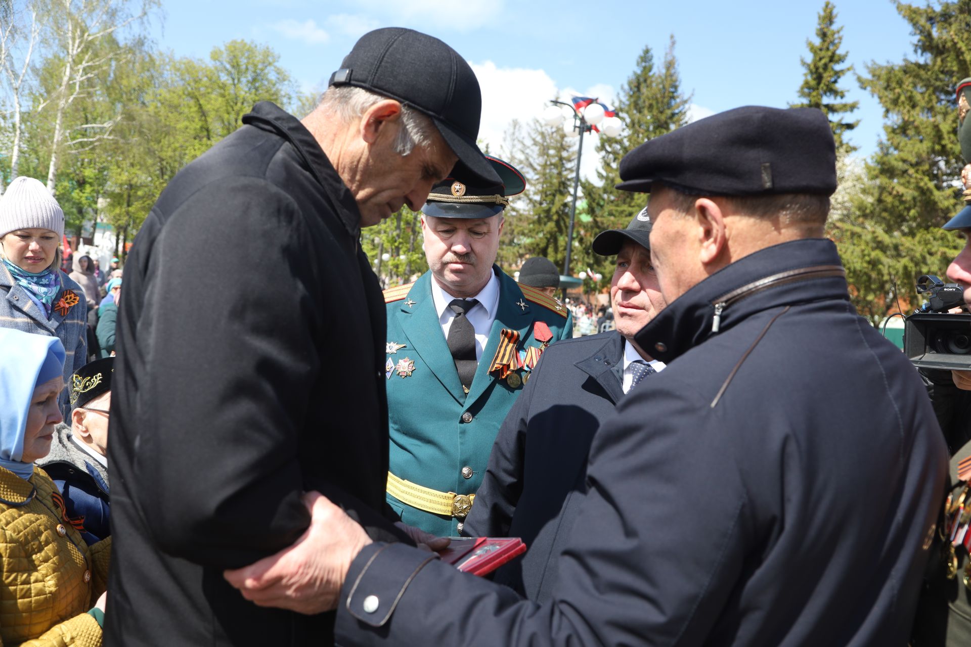 В Мамадыше отпраздновали День Победы-2024: шествие колонн. Часть 2