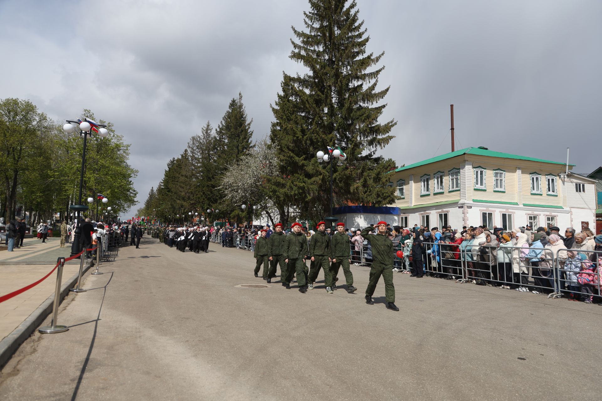 В Мамадыше отпраздновали День Победы-2024: шествие колонн. Часть 1