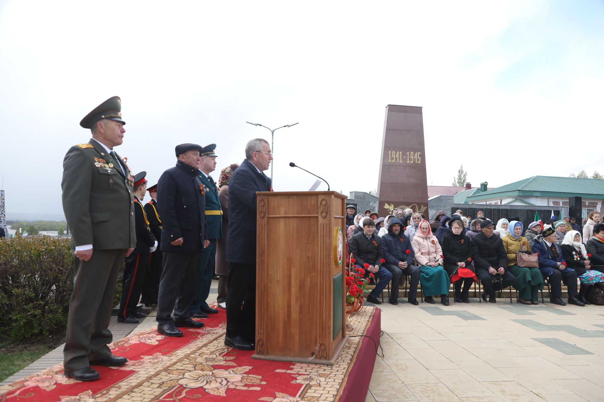 В Мамадыше отпраздновали День Победы-2024: шествие колонн. Часть 2