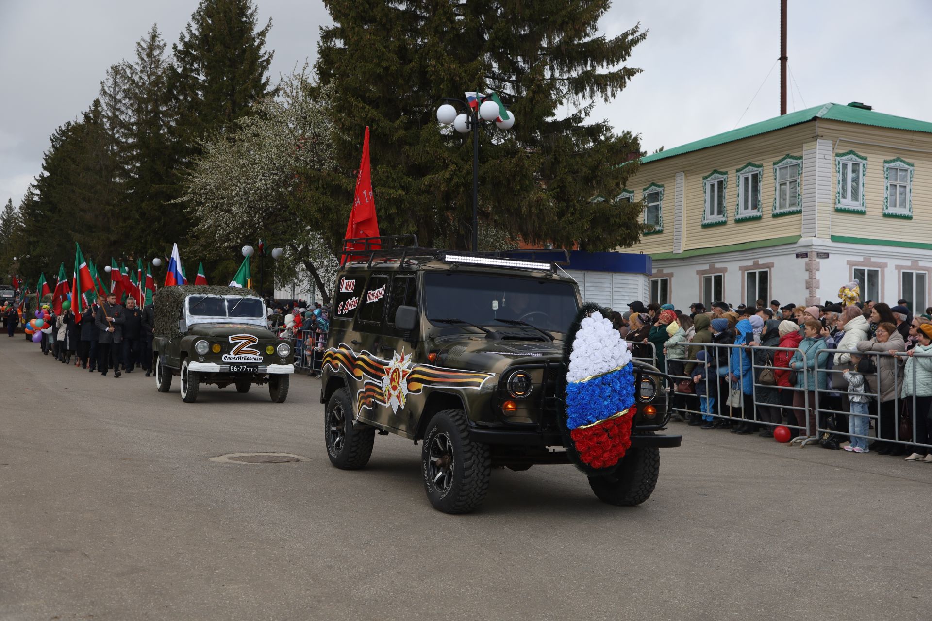 В Мамадыше отпраздновали День Победы-2024: шествие колонн. Часть 1