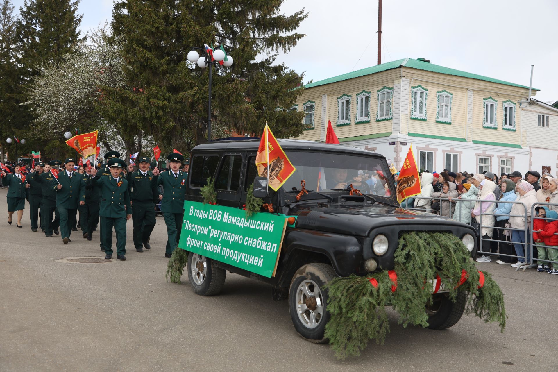 В Мамадыше отпраздновали День Победы-2024: шествие колонн. Часть 1