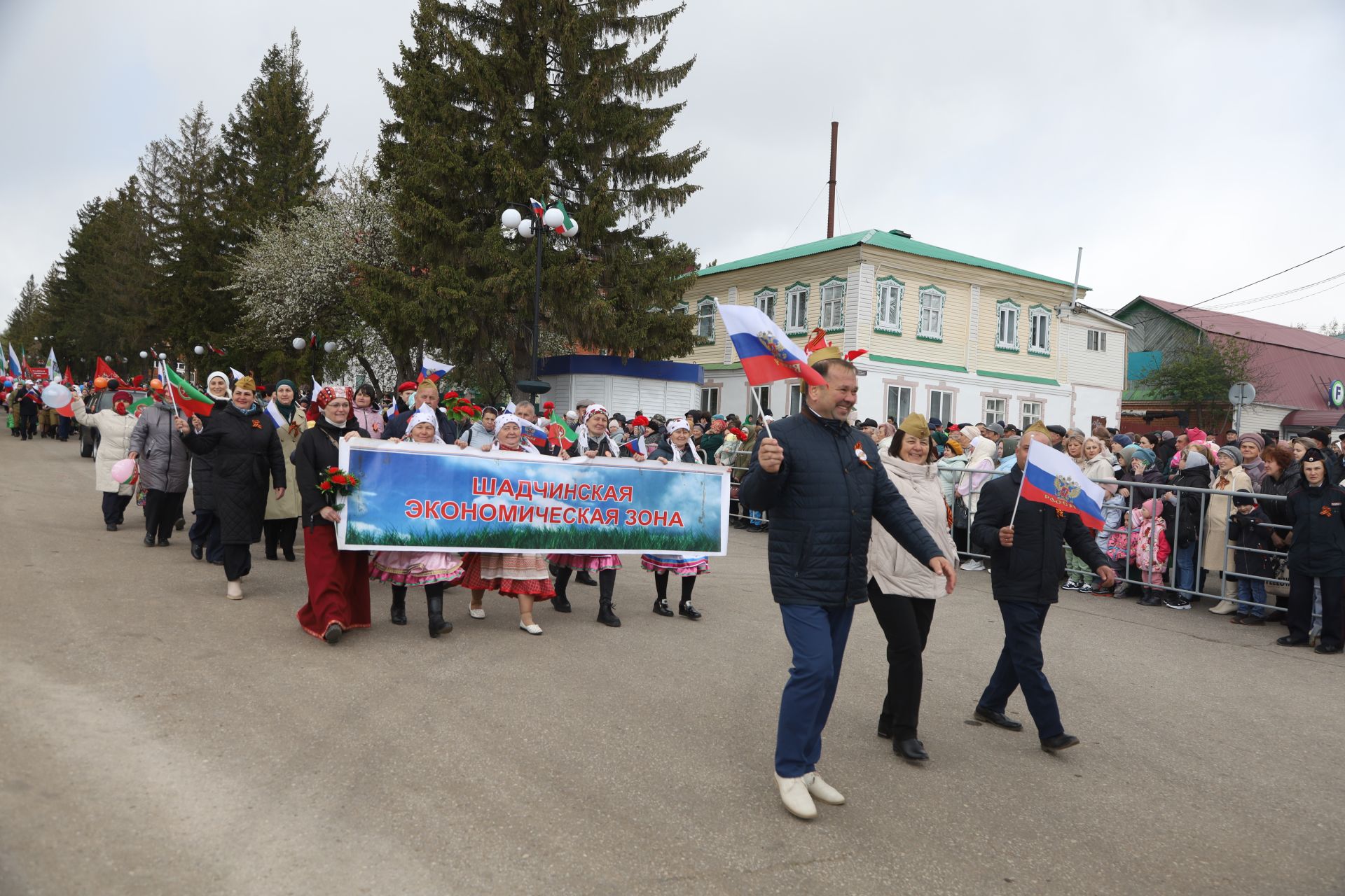 В Мамадыше отпраздновали День Победы-2024: шествие колонн. Часть 1