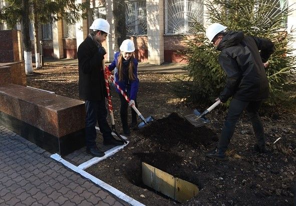 В честь Дня памяти Почетного гражданина города Мамадыш студенты заложили капсулу времени