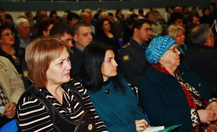 В Мамадыше прошел городской сход граждан.