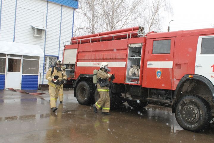 В Мамадыше на заводе "Азбука сыра" эвакуировали рабочих