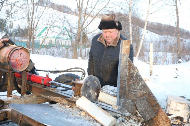 «В селе можно жить и не тужить»,  - считает фермер из села Средние Кирмени